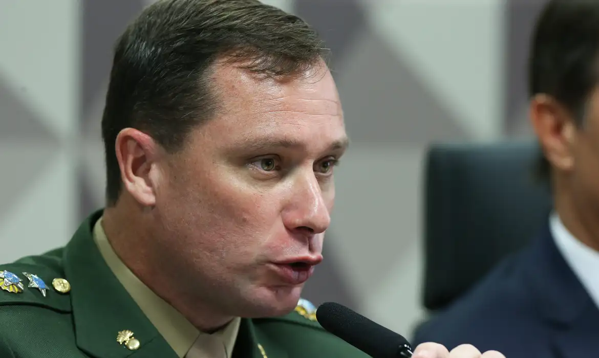Tenente-coronel Mauro Cid.