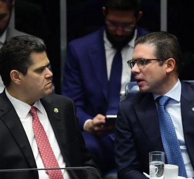 Imagem - Alcolumbre é derrotado por oposição que elege Carlos Viana para presidir comissão