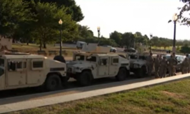 Imagem - Estados Unidos enviam frota armada para atacar carteis que atuam na Venezuela
