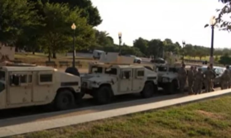 Imagem - Estados Unidos enviam frota armada para atacar carteis que atuam na Venezuela