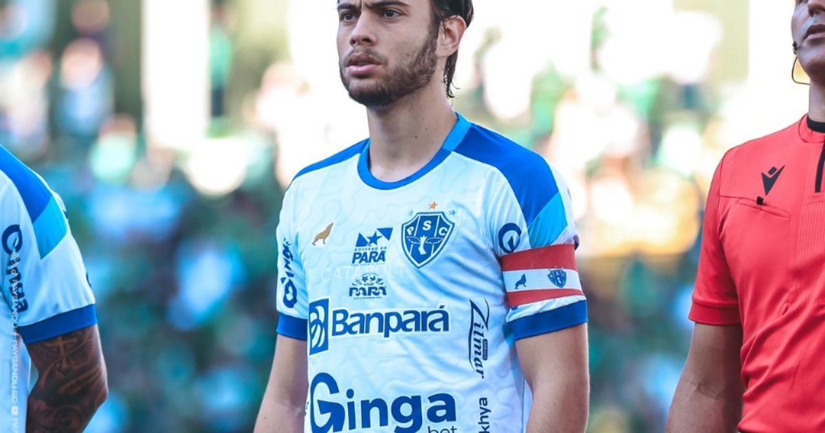 Vilela foi capitão no jogo contra a Chapecoense -