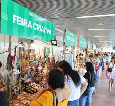 Imagem - Feira do Livro 2025 movimenta cerca de 12 milhões de reais em sete dias de evento
