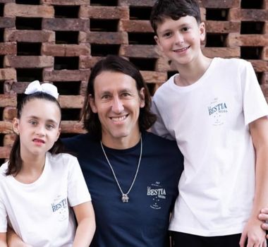 Imagem - Goleiro Cássio denuncia dificuldade para matricular filha com autismo em escolas de BH