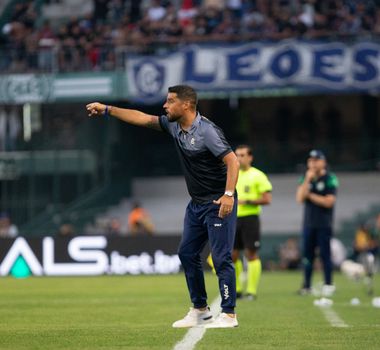 Imagem - Remo mantém António Oliveira no comando e aumenta pressão para duelo contra Criciúma