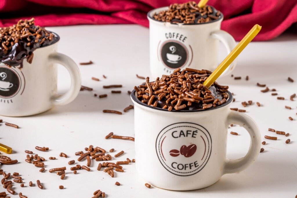 Brigadeiro de cappuccino (Imagem: Vanira Arnaud Estudio | Shutterstock)