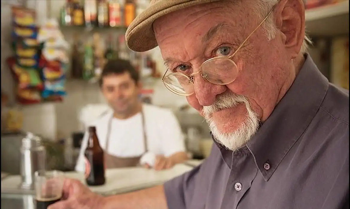 Imagem - Morre o cartunista Jaguar, fundador de ‘O Pasquim’, aos 93 anos