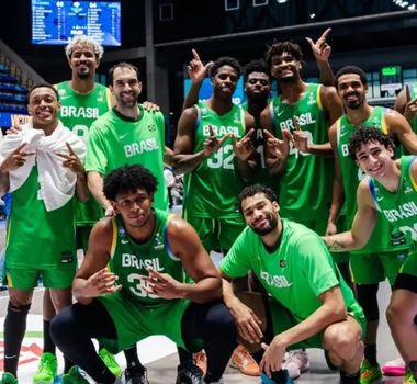 Imagem - Brasil e Estados Unidos duelam por liderança na AmeriCup 2025 em clima de decisão