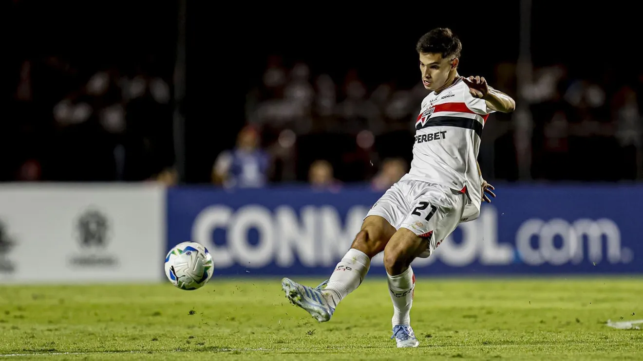São Paulo recebe punição da Fifa por dívida com Cerro Porteño e fica impedido de contratar