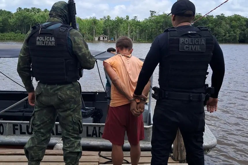 Homem é preso em região ribeirinha suspeito de estupro contra idosa no Pará.
