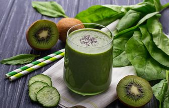 9 sucos verdes para ajudar a limpar o organismo