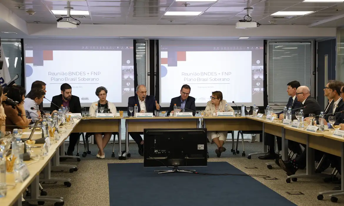 Imagem - BNDES estuda suspensão temporária de dívidas de afetados por tarifaço