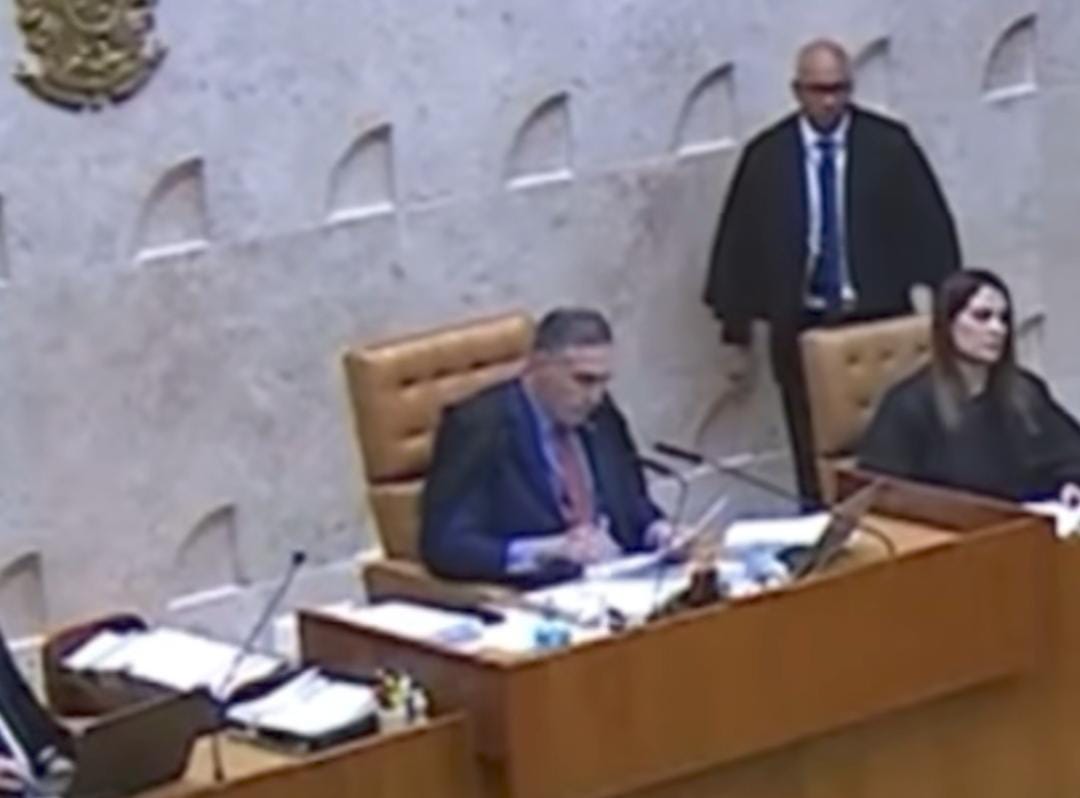 Imagem - Ministro Barroso derruba regra que veda militares casados e com filhos em curso