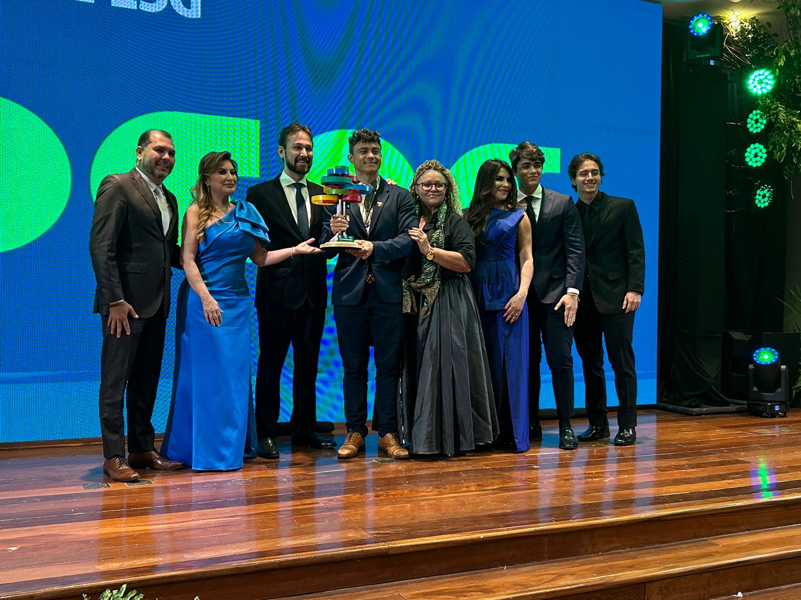 O grande prêmio destaque ESG da noite ficou para a Ong OCAS. 