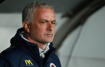 Fenerbahçe demite José Mourinho após eliminação na Champions League