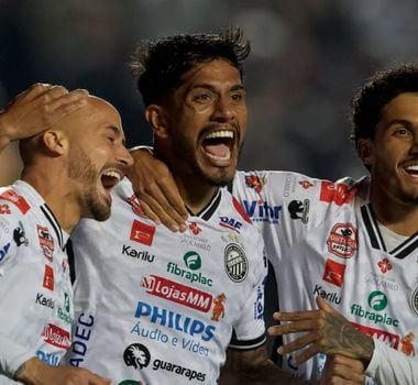Imagem - Operário vence o vice-líder Coritiba pela Série B