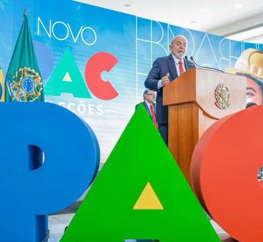 Imagem - Lula anuncia R$ 9,7 bilhões para o transporte público