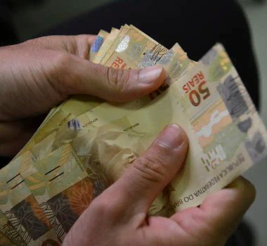 Imagem - Proposta do Orçamento de 2026 prevê salário mínimo de R$ 1.631