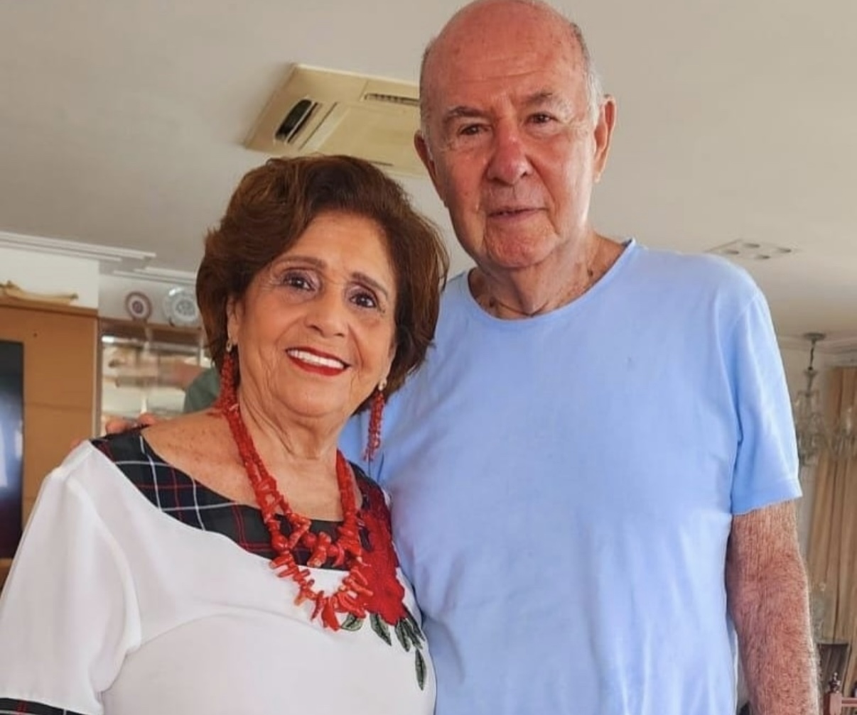 Continuando na vibe romântica, os amigos Marilda e José Scaff celebraram  62 anos de casados.  

