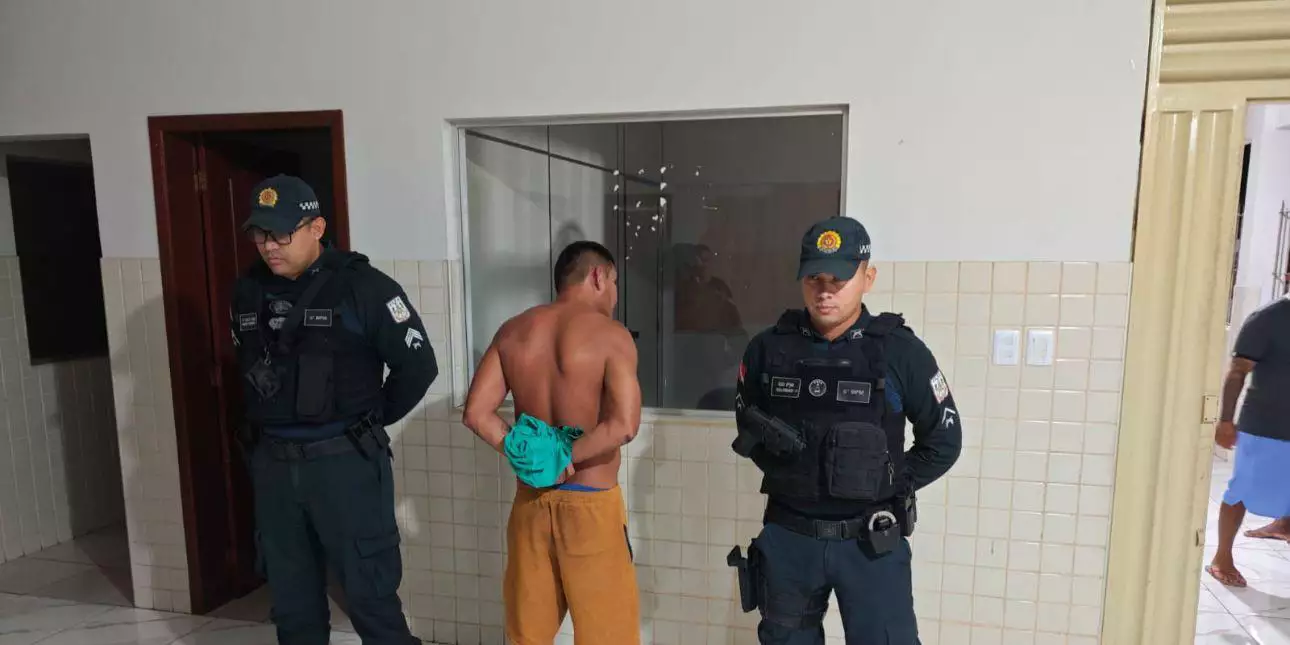 Imagem - Mulher é esfaqueada ao tentar impedir agressão em bar de Curuçá; suspeito é preso