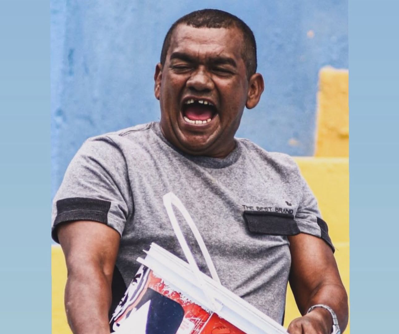 Imagem - Personagem dos estádios de futebol, morre o vendedor ambulante 'Água C******'