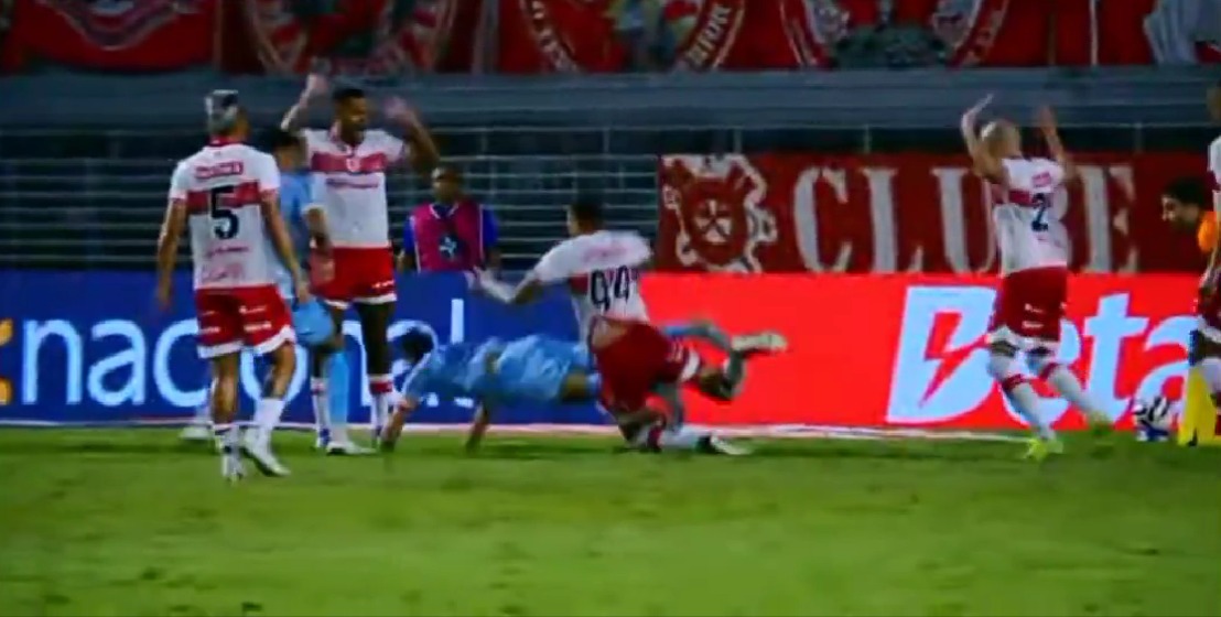 Imagem - CBF divulga vídeo do VAR em lance polêmico de CRB x Paysandu pela Série B