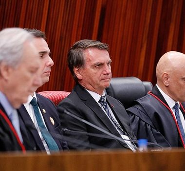 Imagem - Bolsonaro é julgado no STF por cinco crimes e pode pegar até 40 anos de prisão