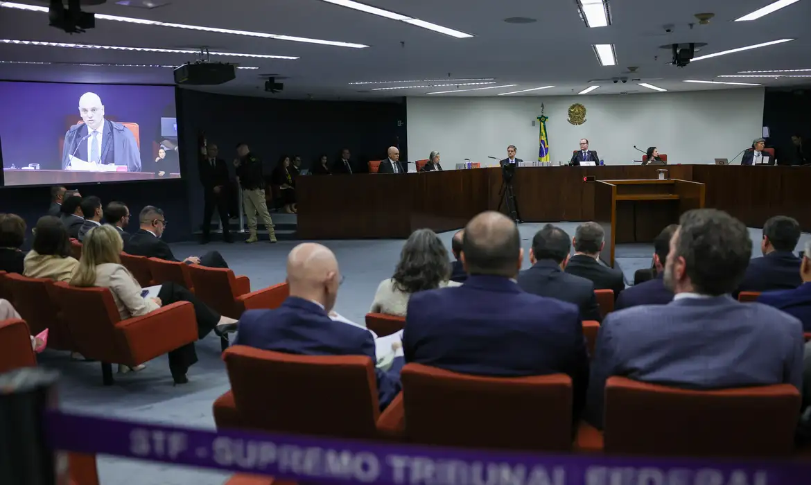 Advogado rebateu acusações dos réus que foram citados nos depoimento