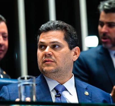 Imagem - Presidente do Senado quer texto alternativo à anistia, mas sem perdão para Bolsonaro