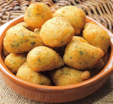 Imagem - 8 receitas com cascas, folhas e talos de alimentos