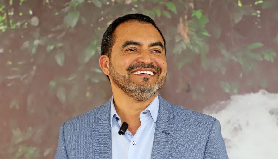 Imagem - Governador de Tocantins é alvo de operação da PF e afastado do cargo