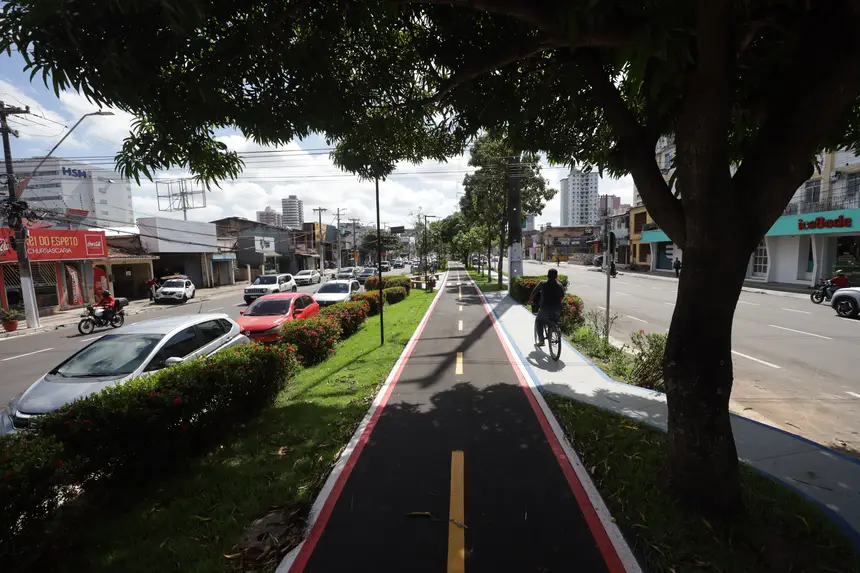 Avenida Duque de Caxias, em Belém - 