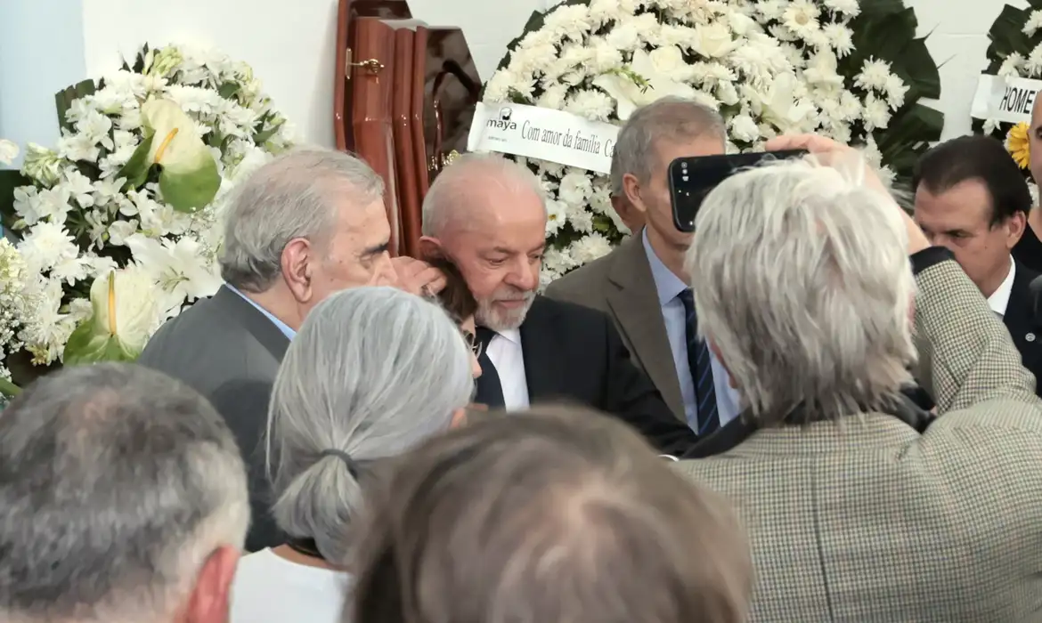 Imagem - Mino Carta foi o maior jornalista brasileiro, diz Lula