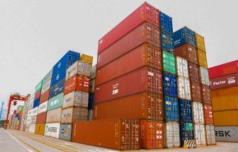 Balança comercial tem saldo positivo de US$ 6,1 bi