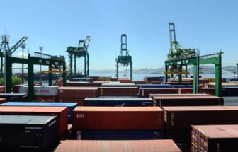 Com tarifaço, exportação aos EUA caem e Brasil tem maior déficit do ano