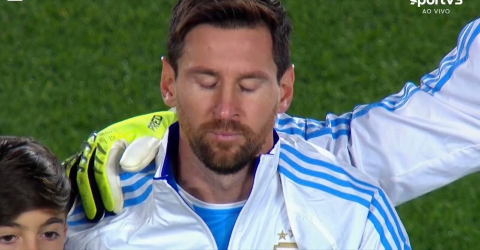 Imagem - Possível despedida em solo argentino emociona Messi; assista