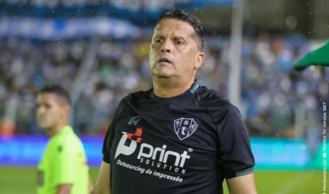 Imagem - Paysandu demite Claudinei Oliveira após derrota para o Volta Redonda na Série B