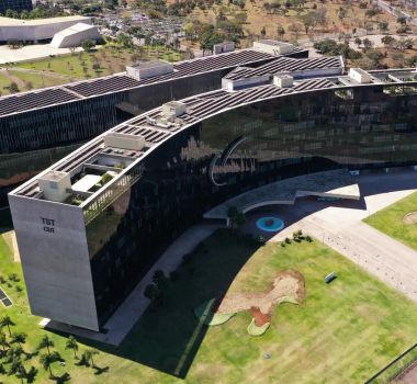 Imagem - TST tem contrato “faz tudo” com valor milionário.