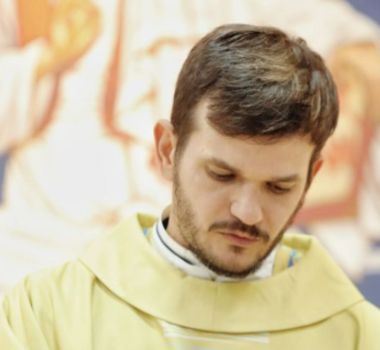 Imagem - Padre Patrick revela relação com haters da web
