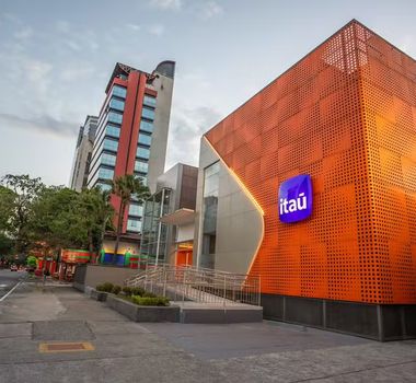 Imagem - Itaú faz demissões por baixa produtividade no trabalho remoto
