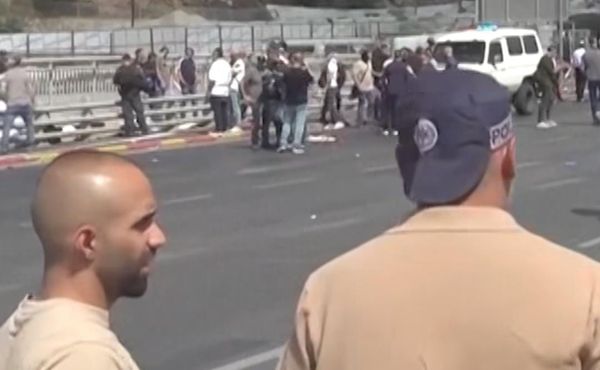 Ônibus em Jerusalém é alvo de ataque terrorista e 6 pessoas morrem