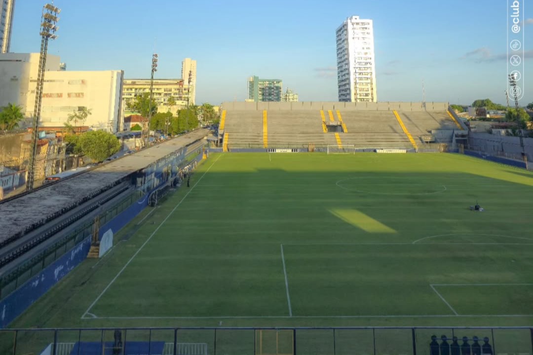 Estádio Evandro Almeida, o Baenão -