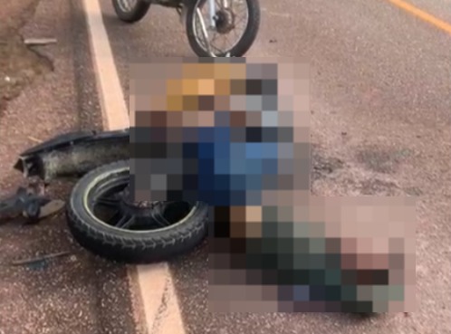 Imagem - Vídeo: após colisão entre motocicletas, um morre e outro fica ferido em estrada no Pará