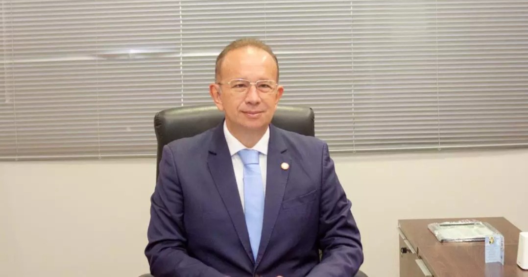 José Fernando Gomes .  