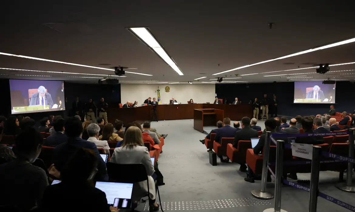 (Julgamento do STF sobre os atos de 8/1)