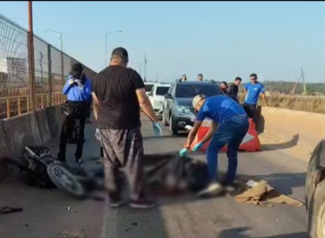 Motociclista morre atropelado ao cair na ponte do Rio Tocantins em Marabá.