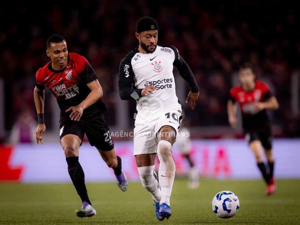 Timão tem vantagem no duelo e joga pelo empate - 