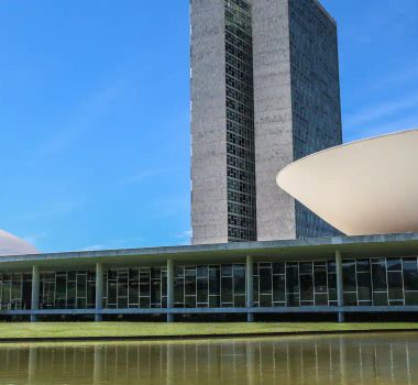Imagem - Deputados correm risco de suspensão por motim no Congresso.