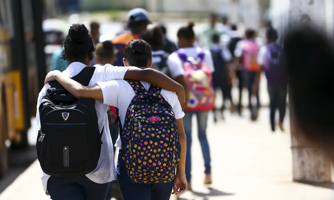 Imagem - Governo amplia mobilização de vacina contra HPV em jovens até dezembro
