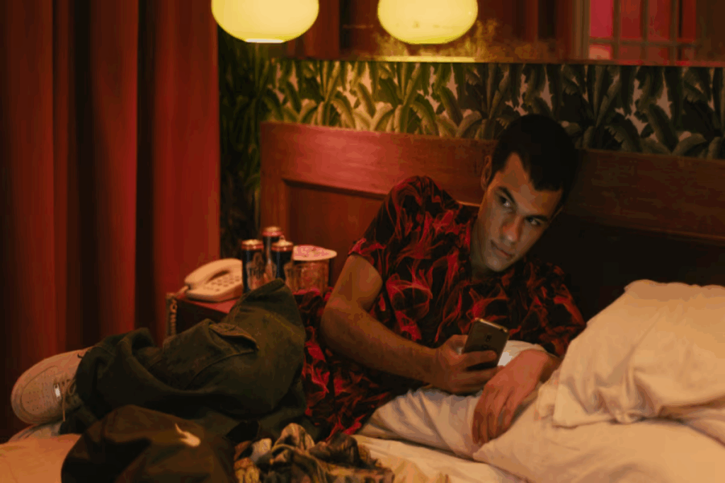 Em &#8220;Baby&#8221;, Wellington busca formas de sobreviver após sair do centro de detenção juvenil (Imagem: Reprodução digital | VITRINE FILMES)