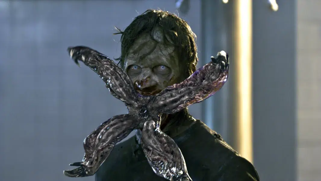 Resident Evil ganha peso em bastidores com diretor de fotografia de 'Piratas do Caribe'